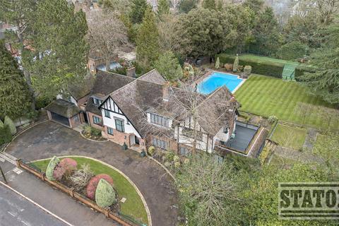 undefined, Wills Grove, Mill Hill, London, NW7