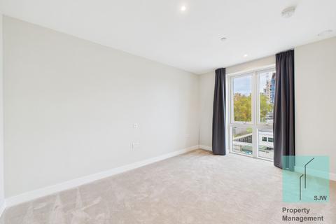 3 bedroom flat to rent, Townsend Road, London SE3