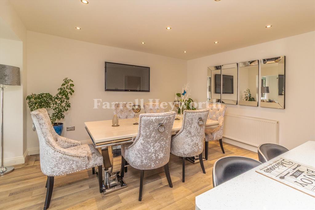 Dining Area image 3