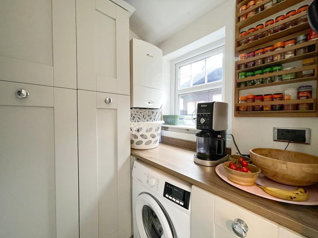 G.jpg