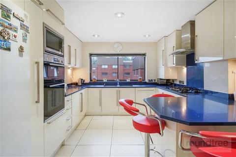 4 bedroom apartment for sale, Spencer Close, Finchley, N3