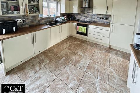 3 bedroom terraced house for sale, Wheatsheaf Road, Tividale, Oldbury