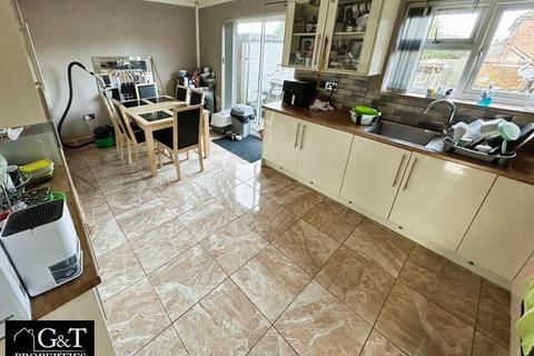 3 bedroom terraced house for sale, Wheatsheaf Road, Tividale, Oldbury