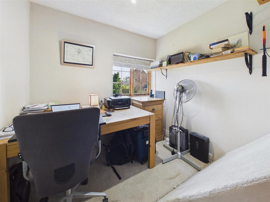 CAM05251 G0-PR0130-STILL022.jpg