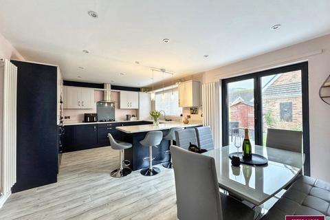 3 bedroom detached house for sale, Melyd Avenue, Prestatyn, Denbighshire LL19 8RN