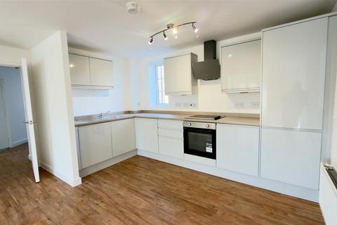 2 bedroom flat for sale, Spring Avenue, Peterborough PE7