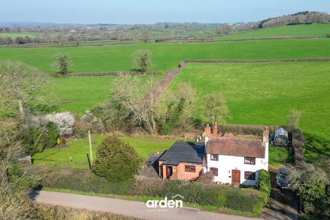 undefined, Woodgate Road, Lower Bentley, B60