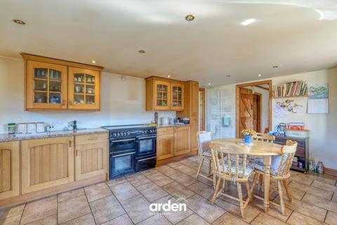 undefined, Woodgate Road, Lower Bentley, B60