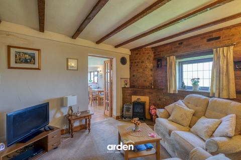 undefined, Woodgate Road, Lower Bentley, B60