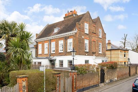 Ormond Road, Richmond, TW10