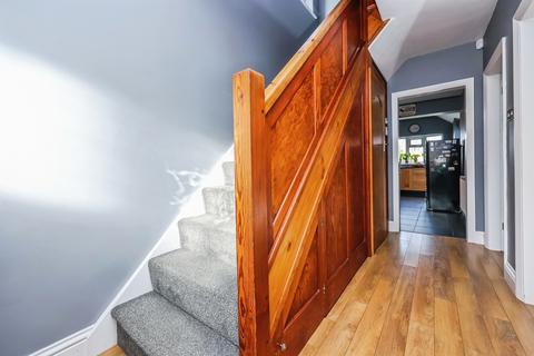 3 bedroom semi-detached house for sale, Heanor Road, Ilkeston