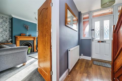 3 bedroom semi-detached house for sale, Heanor Road, Ilkeston