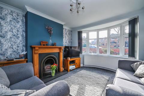 3 bedroom semi-detached house for sale, Heanor Road, Ilkeston