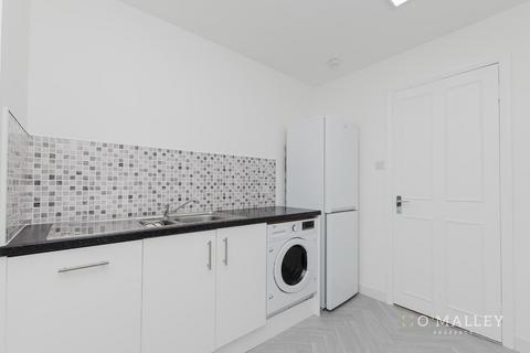 2 bedroom flat for sale, Nevis Crescent, Alloa
