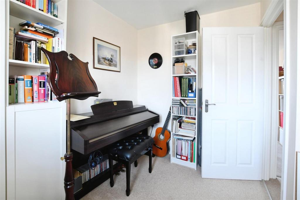 Bedroom 5
