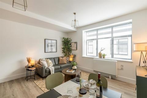 1 bedroom flat to rent, Old Shoreham Road, Hove