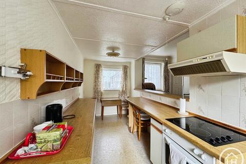 3 bedroom detached bungalow for sale, Sandgate Court, Gillingham ME8