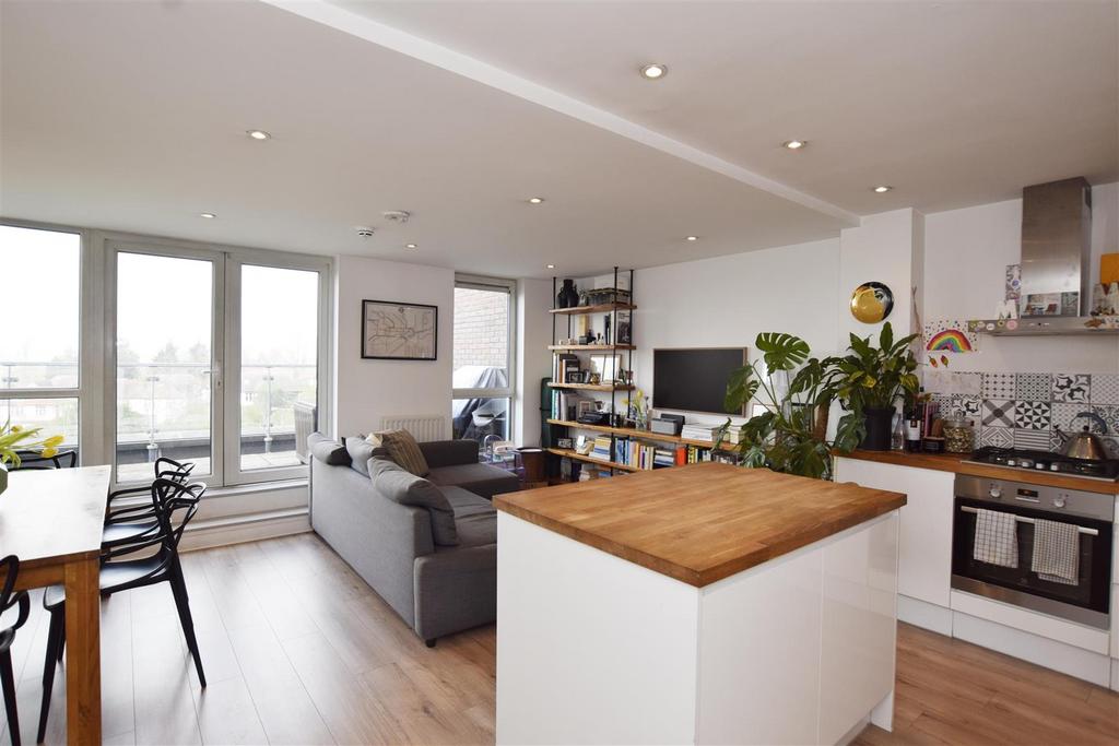 Lounge-Kitchen.jpg