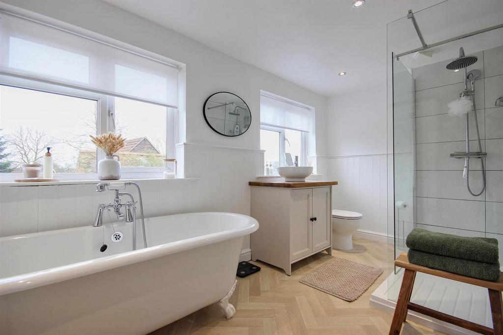 Bathroom/w.c.