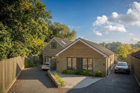 3 bedroom detached bungalow for sale, Vesper Road, Leeds LS5