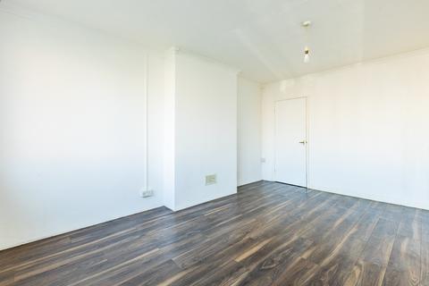 undefined, Bristol BS11