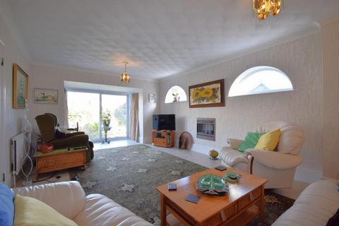 undefined, Russell Road, Clacton-on-Sea, Essex, CO15 6BE
