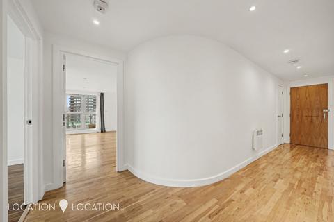 2 bedroom flat to rent, Southgate Road, London, N1