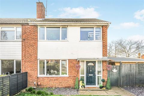 3 bedroom semi-detached house for sale, Churchill Grove, Tewkesbury, Gloucestershire