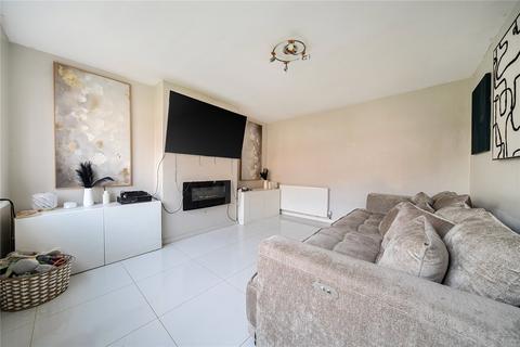 3 bedroom semi-detached house for sale, Churchill Grove, Tewkesbury, Gloucestershire
