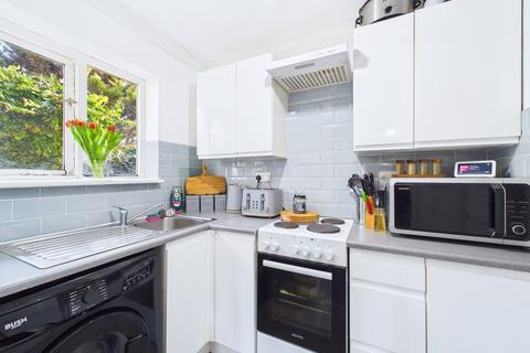 1 bedroom bungalow to rent, Rasen Court, Peterborough PE1