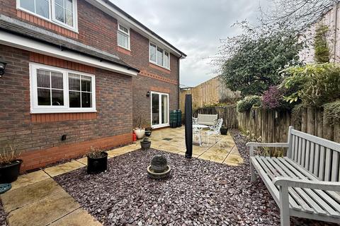 4 bedroom detached house for sale, Heol Derwen, Cross Hands, Llanelli