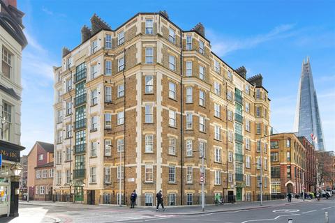 undefined, Tooley Street, London SE1