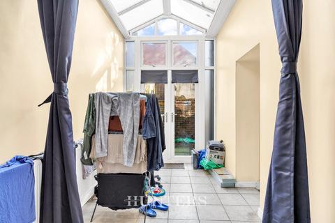 2 bedroom terraced house for sale, Rochdale Road, Middleton, Manchester, M24