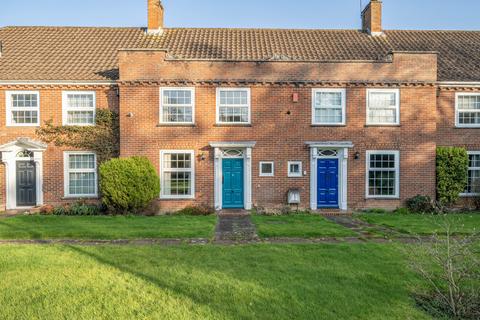 3 bedroom terraced house for sale, Kingsgate Road, Winchester, Hampshire, SO23