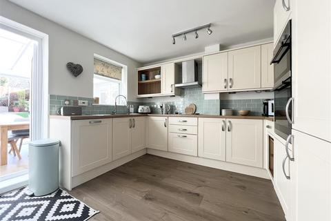 Falkland Place, Chatham ME5