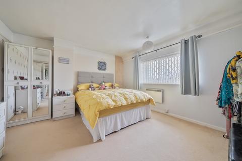 3 bedroom terraced house for sale, Rock Road, Carterton, Oxfordshire, OX18