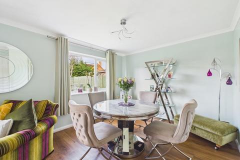 4 bedroom semi-detached house for sale, Rectory Close, Slapton, LU7