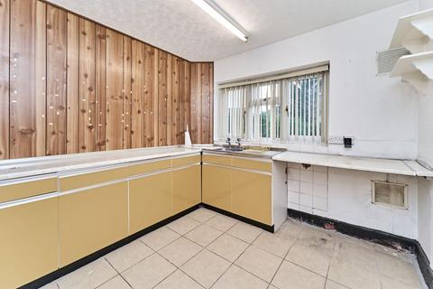 3 bedroom semi-detached house for sale, 51 Attlee Road, Bentley, Walsall, WS2 0EX