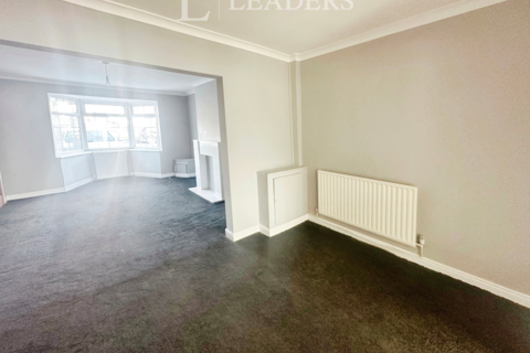 3 bedroom house to rent, Alvechurch Road, Birmingham, B31