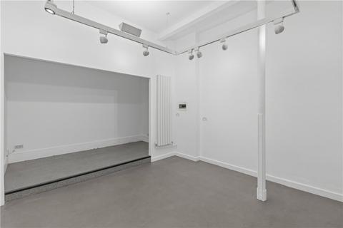 2 bedroom apartment to rent, Devonshire Place Mews, London, W1G