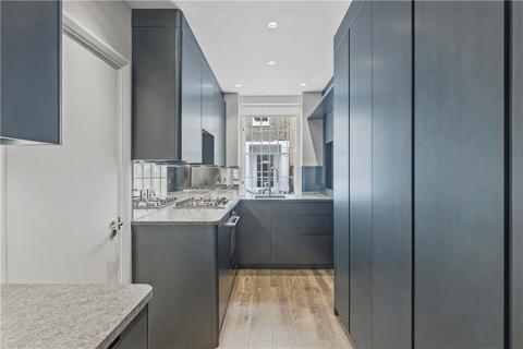 1 bedroom apartment to rent, Devonshire Place Mews, London, W1G