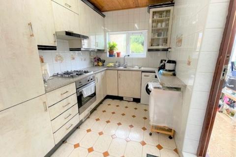 2 bedroom semi-detached house for sale, Graham Road, Harrow