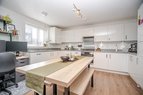 2 bedroom apartment for sale, Guildford Avenue, Milton Keynes, MK4