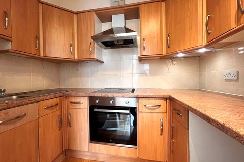 1 bedroom apartment to rent, Warrior Gardens, ST. LEONARDS-ON-SEA