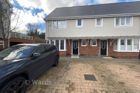 Chapman Close, Snodland, Kent