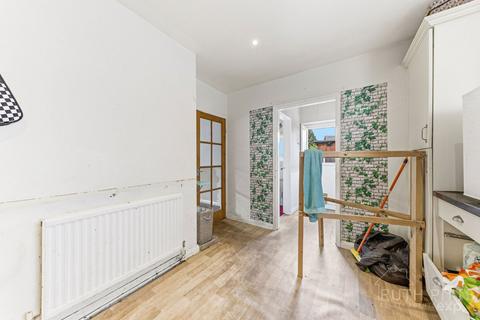 2 bedroom semi-detached house for sale, Normanton View, Normanton WF6