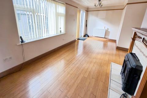 3 bedroom terraced house for sale, 2 Green Lane West, Sealand, Deeside, Flintshire CH5 2LJ