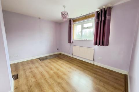 3 bedroom terraced house for sale, 2 Green Lane West, Sealand, Deeside, Flintshire CH5 2LJ