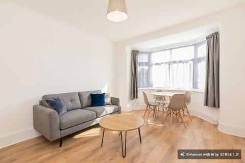 3 bedroom flat to rent, Lancaster Road, London NW10