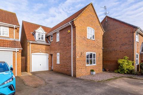 3 bedroom detached house for sale, Horse Fayre Fields, Spalding